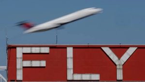 Crisis aérea en Estados Unidos: 40 aeropuertos afectados por falta de controladores y suspensión de fondos federales